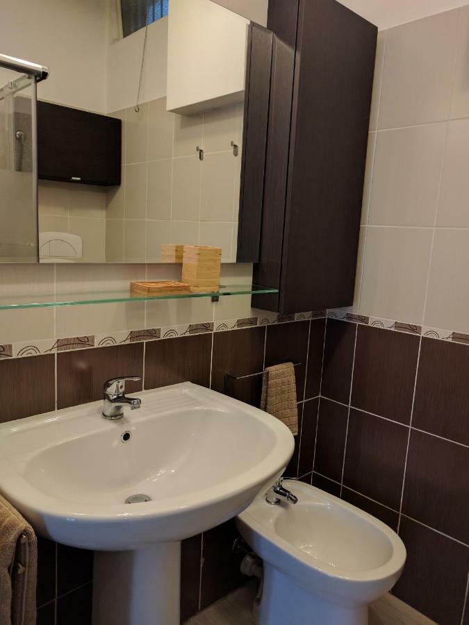 Gina'S Apartment ريفا ديل سولتو المظهر الخارجي الصورة