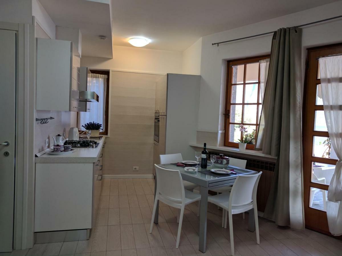Gina'S Apartment ريفا ديل سولتو المظهر الخارجي الصورة